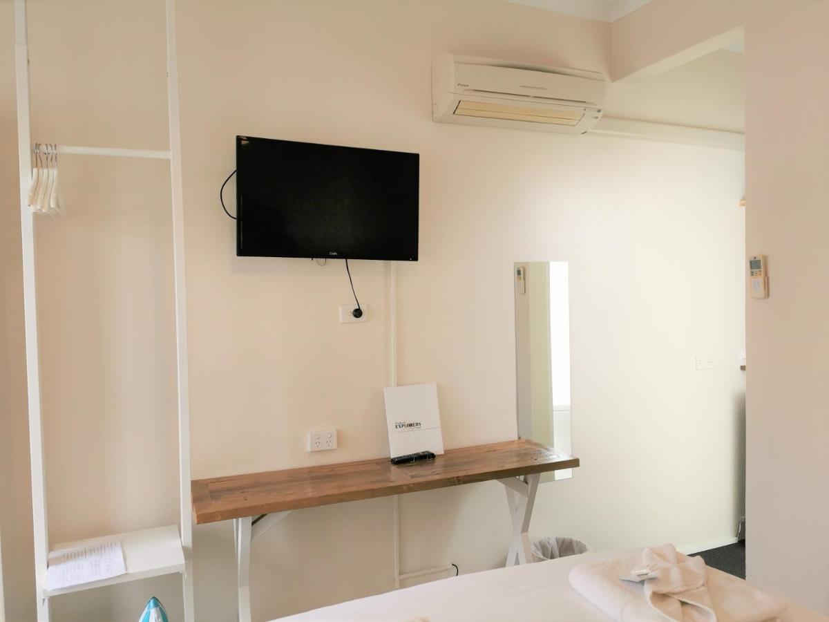 Bathurst Explorers Motel Екстериор снимка