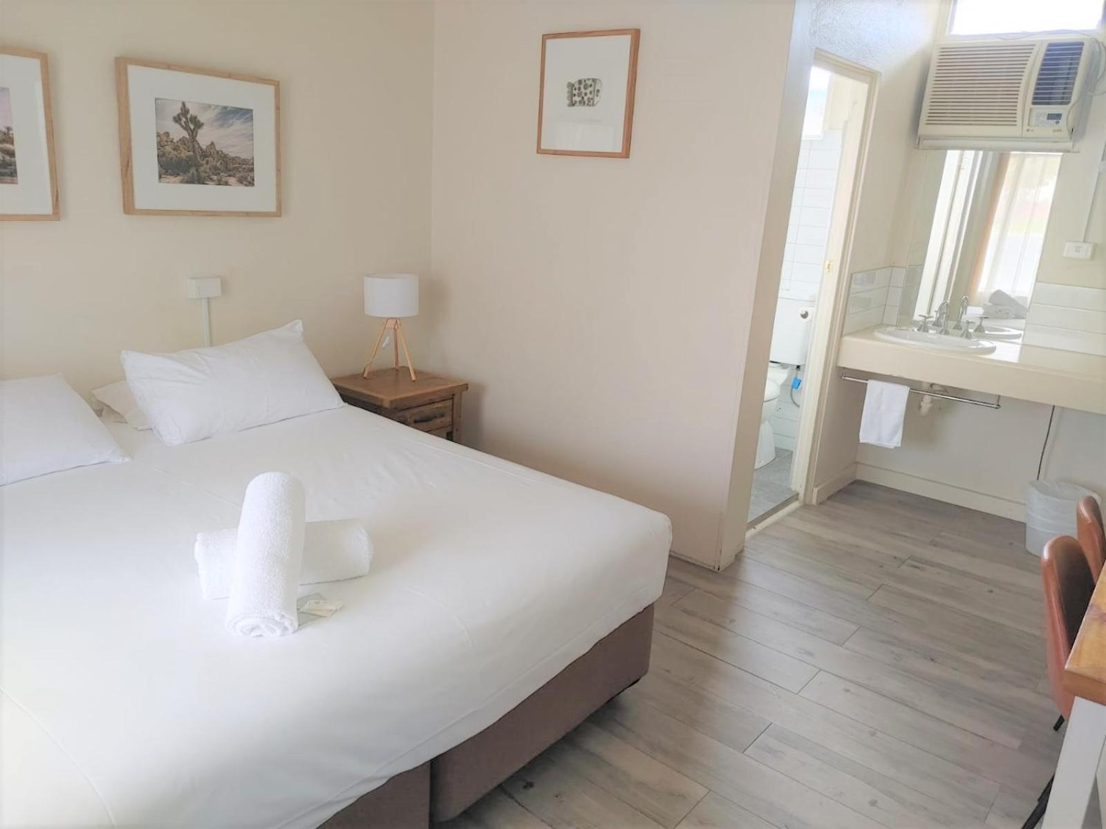 Bathurst Explorers Motel Екстериор снимка